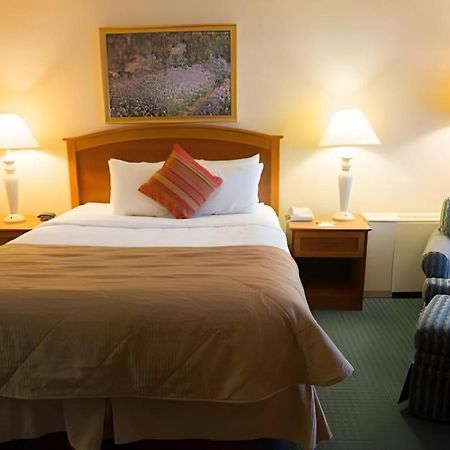 Lifestyle Inn Cedar Falls Luaran gambar
